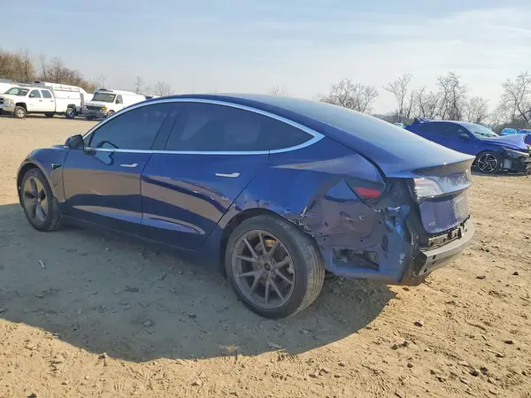 5YJ3E1EB3JF064759 2018 TESLA MODEL 3 - Image 2