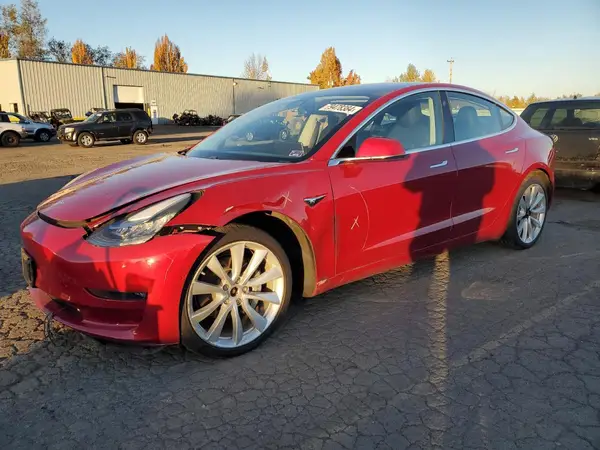 5YJ3E1EB3JF065698 2018 TESLA MODEL 3 - Image 1
