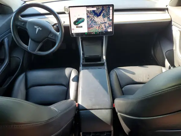5YJ3E1EB3JF066849 2018 TESLA MODEL 3 - Image 8