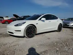 5YJ3E1EB3JF067113 2018 TESLA MODEL 3