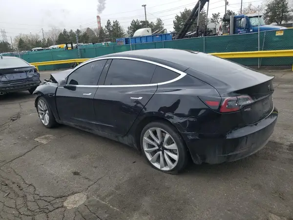 5YJ3E1EB3JF071355 2018 TESLA MODEL 3 - Image 2
