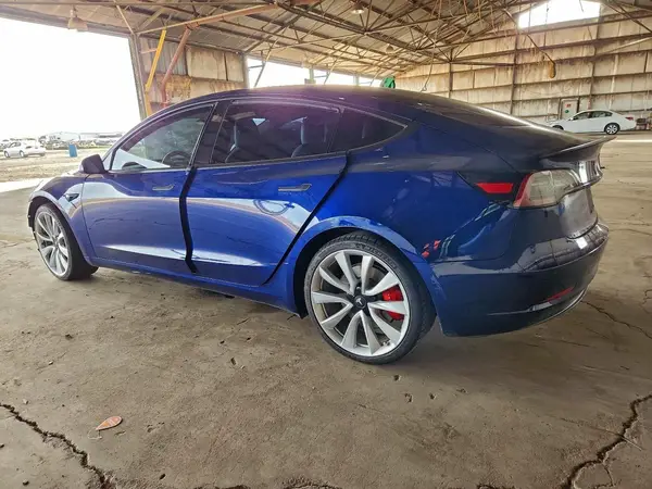 5YJ3E1EB3JF074160 2018 TESLA MODEL 3 - Image 2