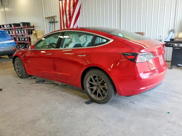 5YJ3E1EB3JF075101 2018 TESLA MODEL 3 - Image 2
