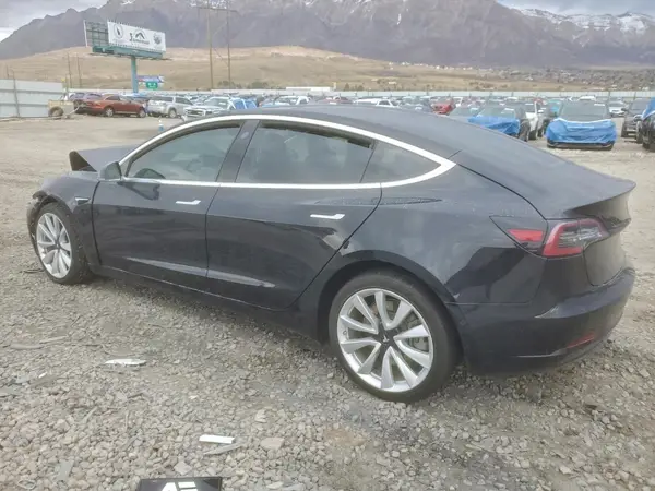 5YJ3E1EB3JF076927 2018 TESLA MODEL 3 - Image 2