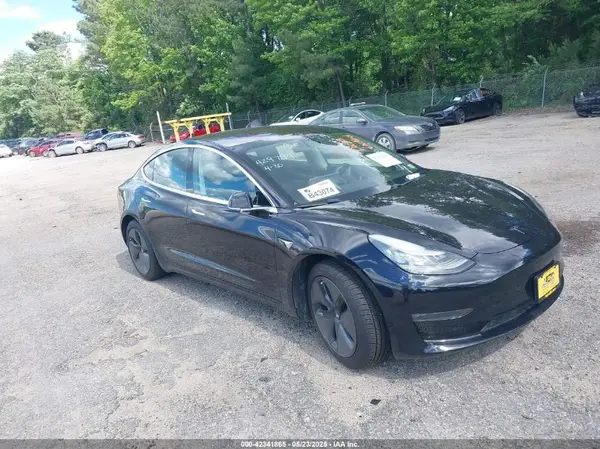 5YJ3E1EB3JF077141 2018 TESLA MODEL 3 - Image 1