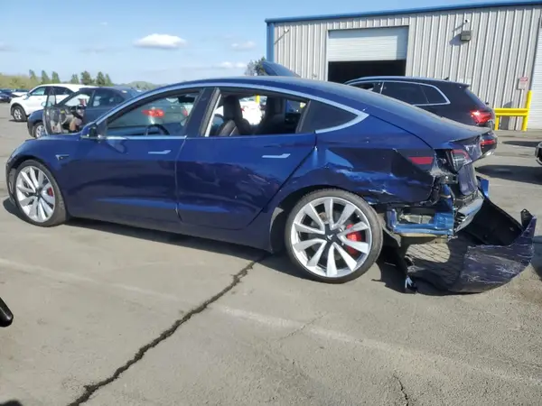 5YJ3E1EB3JF083988 2018 TESLA MODEL 3 - Image 2