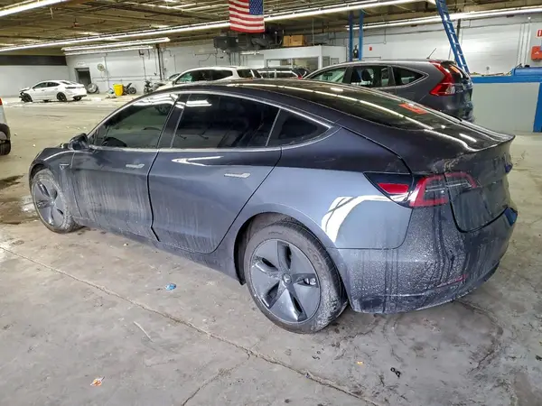 5YJ3E1EB3JF084834 2018 TESLA MODEL 3 - Image 2