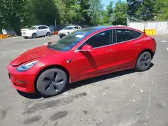 5YJ3E1EB3JF084932 2018 TESLA MODEL 3