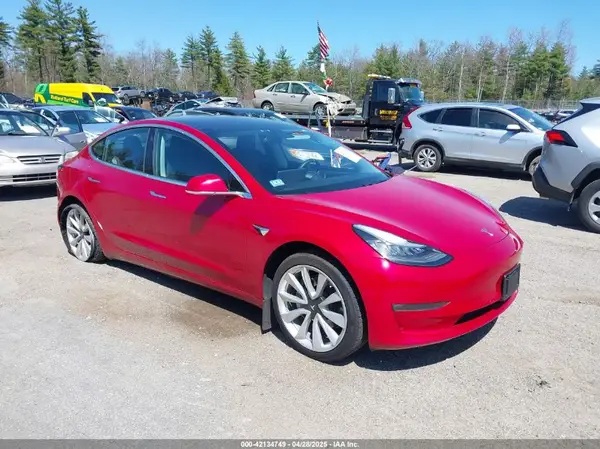 5YJ3E1EB3JF087779 2018 TESLA MODEL 3 - Image 1