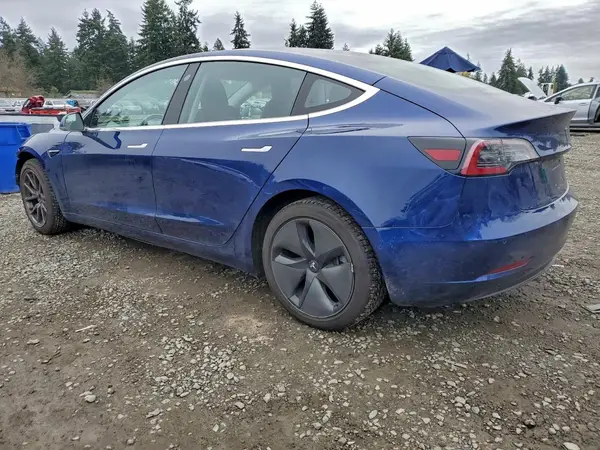5YJ3E1EB3JF090116 2018 TESLA MODEL 3 - Image 2