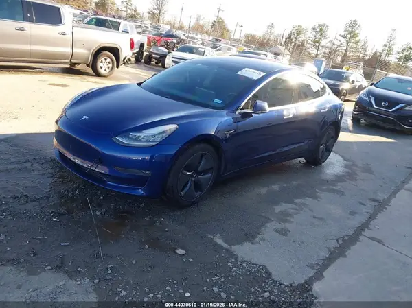 5YJ3E1EB3JF090276 2018 TESLA MODEL 3 - Image 2