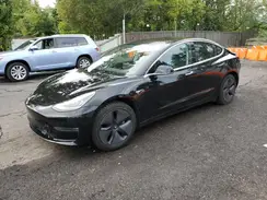 5YJ3E1EB3JF092982 2018 TESLA MODEL 3