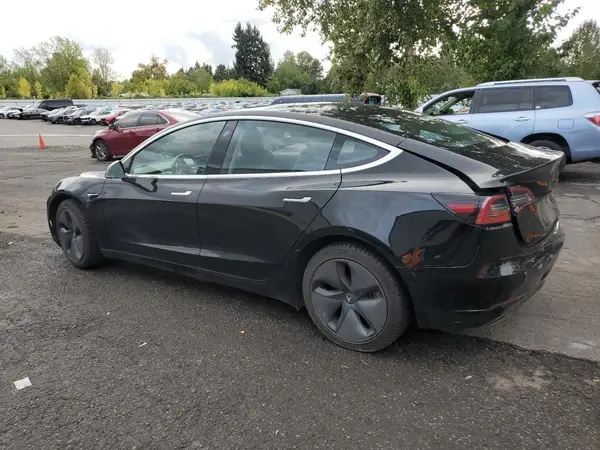 5YJ3E1EB3JF092982 2018 TESLA MODEL 3 - Image 2