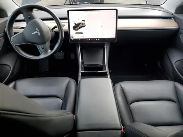 5YJ3E1EB3JF092982 2018 TESLA MODEL 3 - Image 8