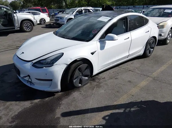5YJ3E1EB3JF096952 2018 TESLA MODEL 3 - Image 2