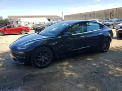 5YJ3E1EB3JF103379 2018 TESLA MODEL 3