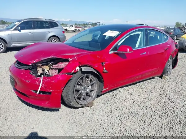 5YJ3E1EB3JF104712 2018 TESLA MODEL 3 - Image 2