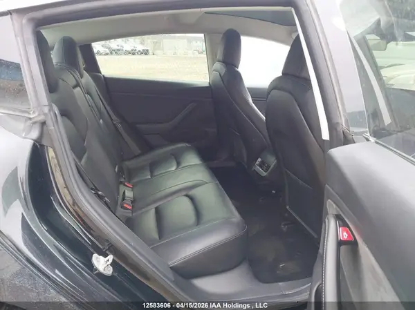 5YJ3E1EB3JF109618 2018 TESLA MODEL 3 - Image 8