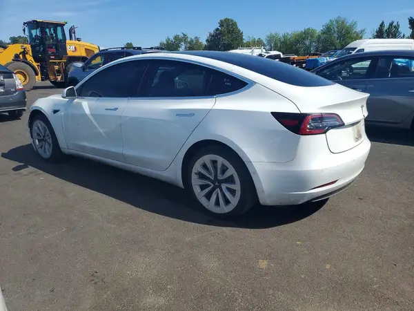 5YJ3E1EB3JF112180 2018 TESLA MODEL 3 - Image 2