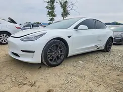 5YJ3E1EB3JF112731 2018 TESLA MODEL 3