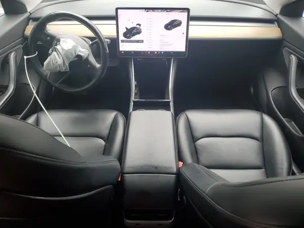 5YJ3E1EB3JF113314 2018 TESLA MODEL 3 - Image 8