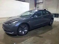 5YJ3E1EB3JF114026 2018 TESLA MODEL 3