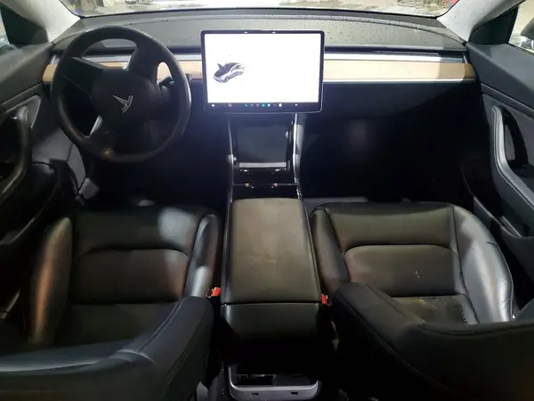 5YJ3E1EB3JF114026 2018 TESLA MODEL 3 - Image 8