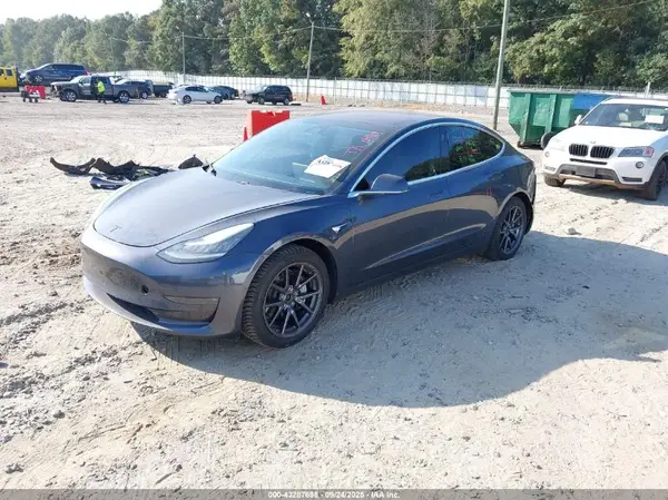 5YJ3E1EB3JF114494 2018 TESLA MODEL 3 - Image 2