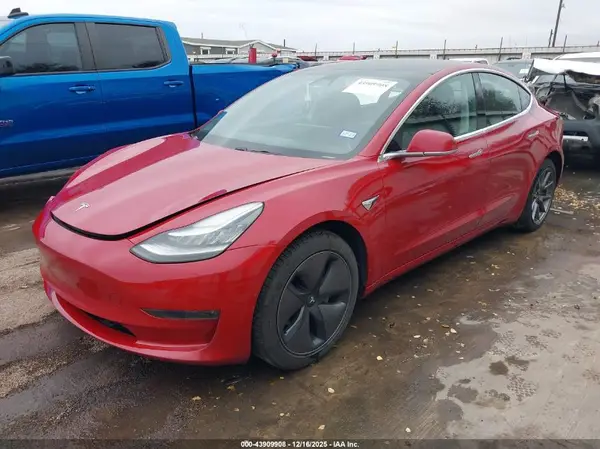 5YJ3E1EB3JF114656 2018 TESLA MODEL 3 - Image 2