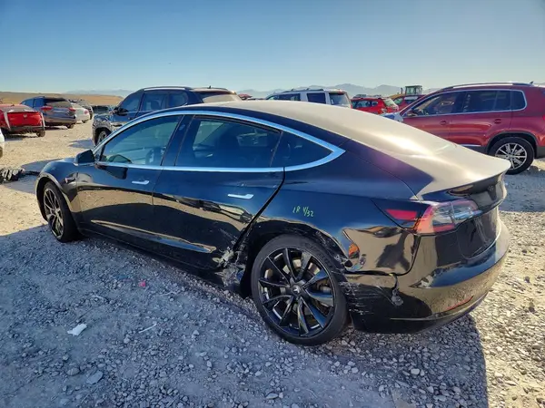 5YJ3E1EB3JF115709 2018 TESLA MODEL 3 - Image 2