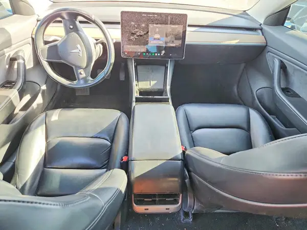 5YJ3E1EB3JF115709 2018 TESLA MODEL 3 - Image 8