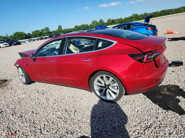 5YJ3E1EB3JF117105 2018 TESLA MODEL 3 - Image 2