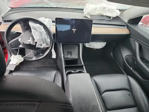 5YJ3E1EB3JF117105 2018 TESLA MODEL 3 - Image 8