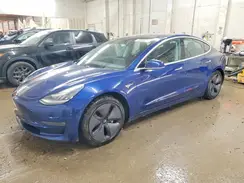 5YJ3E1EB3JF120215 2018 TESLA MODEL 3