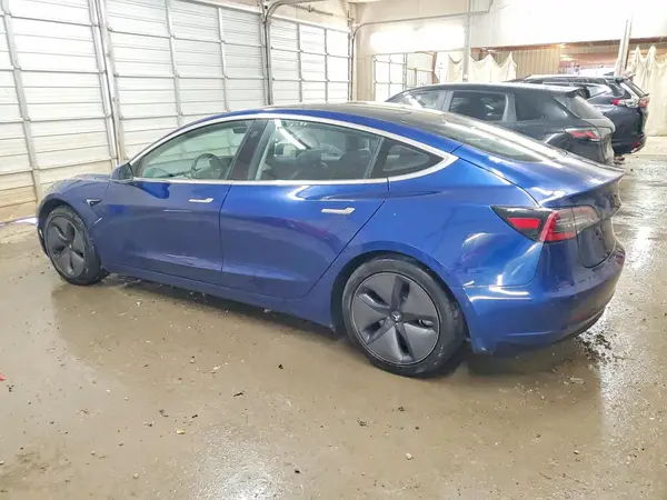 5YJ3E1EB3JF120215 2018 TESLA MODEL 3 - Image 2