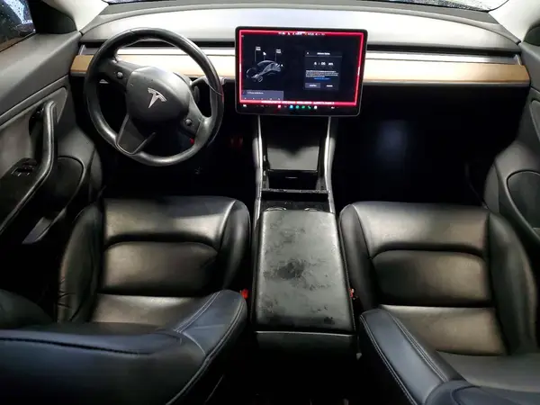 5YJ3E1EB3JF126774 2018 TESLA MODEL 3 - Image 8