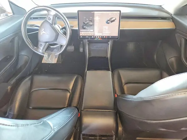 5YJ3E1EB3JF127469 2018 TESLA MODEL 3 - Image 8