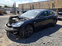 5YJ3E1EB3JF128105 2018 TESLA MODEL 3