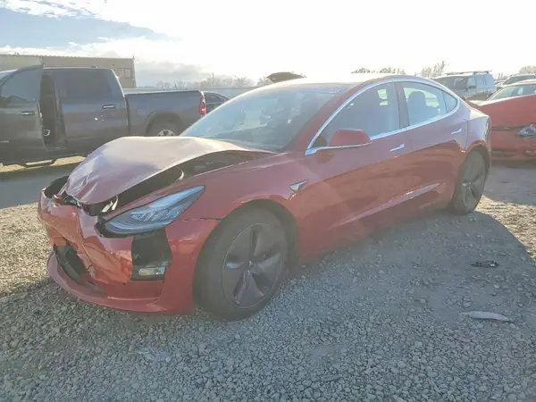 5YJ3E1EB3JF133661 2018 TESLA MODEL 3 - Image 1