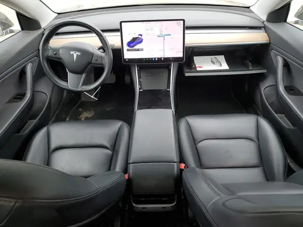 5YJ3E1EB3JF144398 2018 TESLA MODEL 3 - Image 8