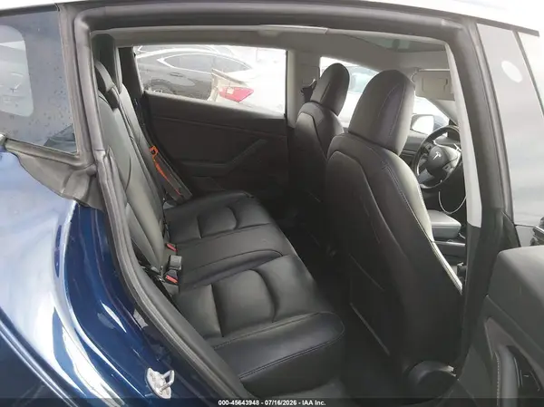 5YJ3E1EB3JF146393 2018 TESLA MODEL 3 - Image 8