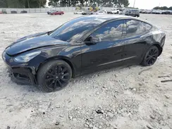 5YJ3E1EB3JF147527 2018 TESLA MODEL 3