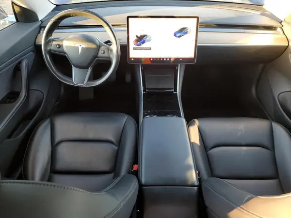 5YJ3E1EB3JF150962 2018 TESLA MODEL 3 - Image 8