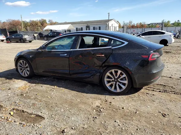 5YJ3E1EB3JF170435 2018 TESLA MODEL 3 - Image 2