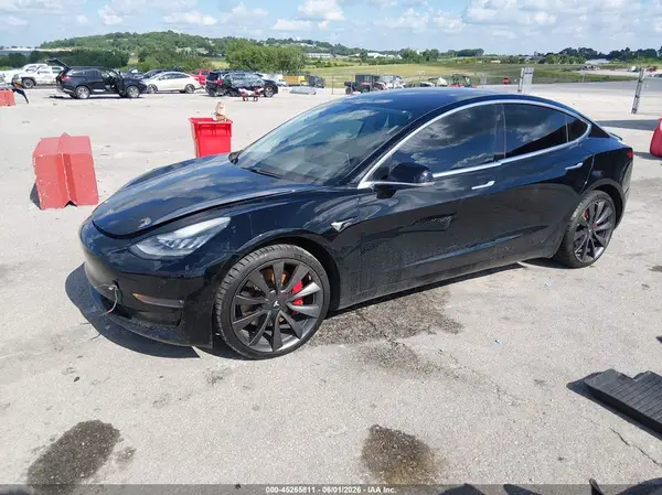 5YJ3E1EB3JF170838 2018 TESLA MODEL 3 - Image 2
