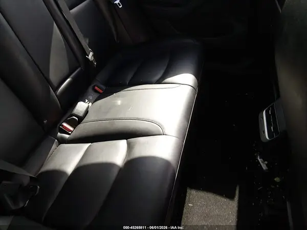 5YJ3E1EB3JF170838 2018 TESLA MODEL 3 - Image 8