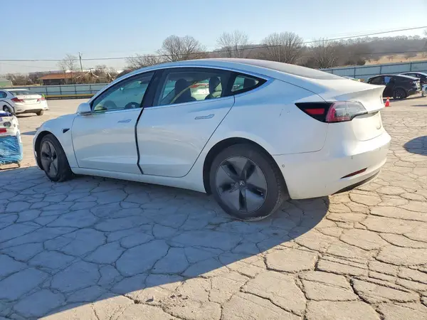 5YJ3E1EB3JF178860 2018 TESLA MODEL 3 - Image 2