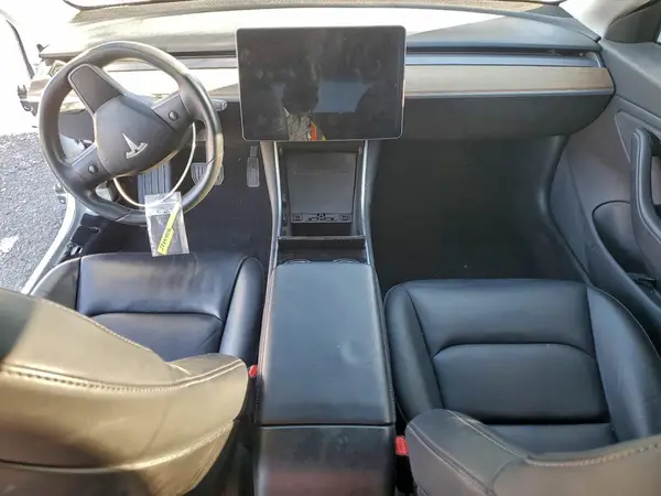 5YJ3E1EB3JF178888 2018 TESLA MODEL 3 - Image 8