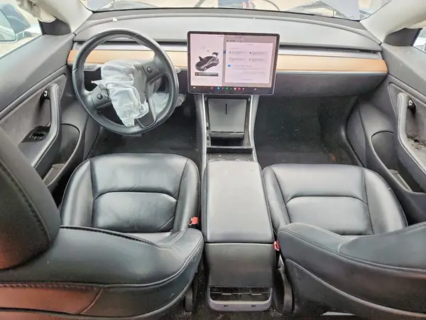 5YJ3E1EB3JF181354 2018 TESLA MODEL 3 - Image 8