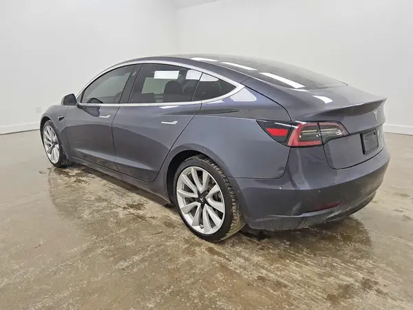 5YJ3E1EB3JF185257 2018 TESLA MODEL 3 - Image 2